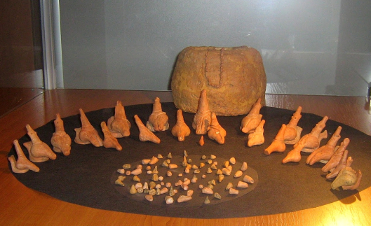 The Trypillia - Cucuteni altar figurines. The oldest neolithic civilization in Eastern Europe.